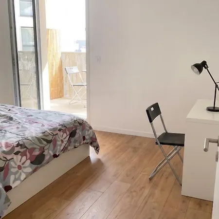 Confort A Deux Pas Du Metro Homestay