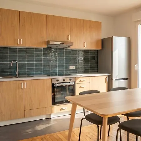 Confort A Deux Pas Du Metro Homestay