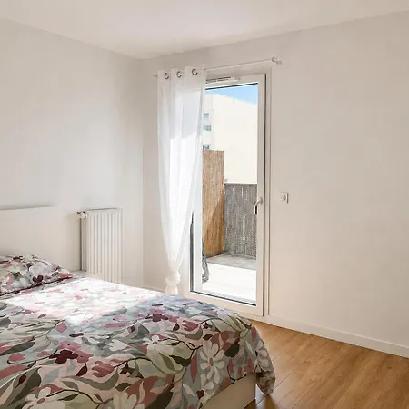 Confort A Deux Pas Du Metro Homestay Bagnolet